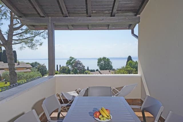 Apartment, 2 Bedrooms, Lake View