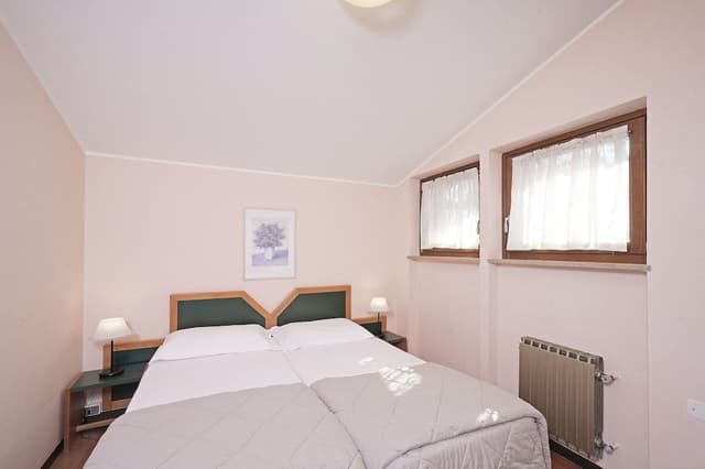 Apartment, 2 Bedrooms, Lake View