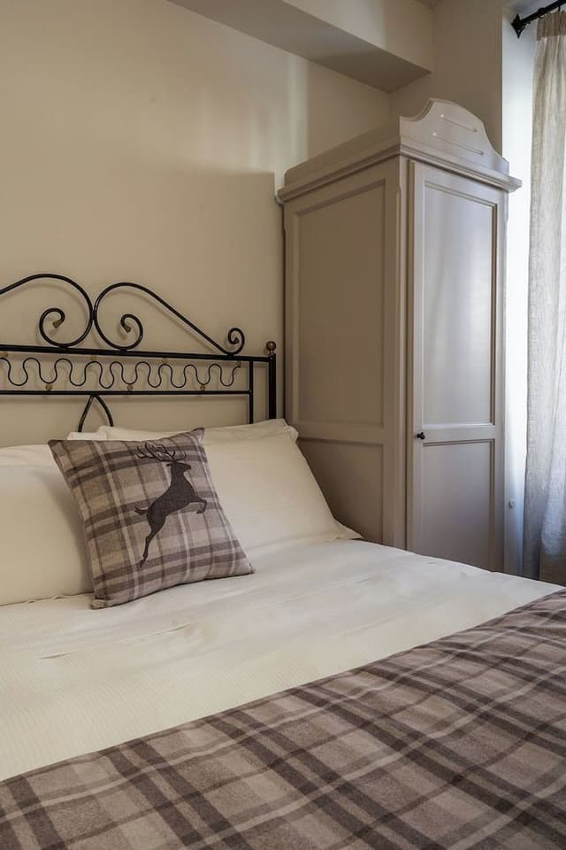 Classic Single Room