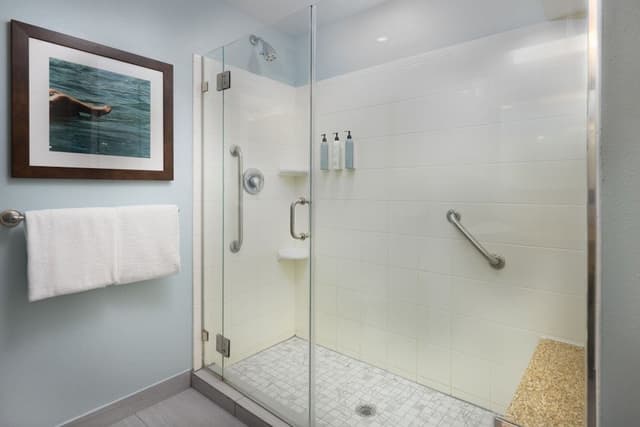 Room, 2 Queen Beds, River View (Balcony)