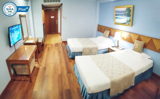 Deluxe Twin Room