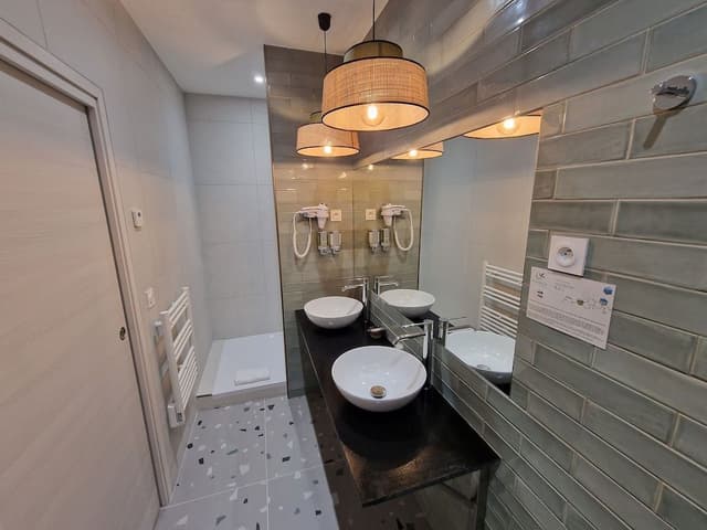 Premium Room, 1 Queen Bed, Terrace, Mountain View