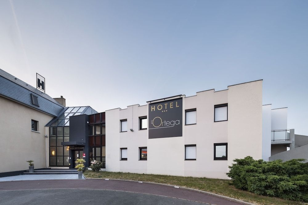 Citotel La Ville En Pierre1