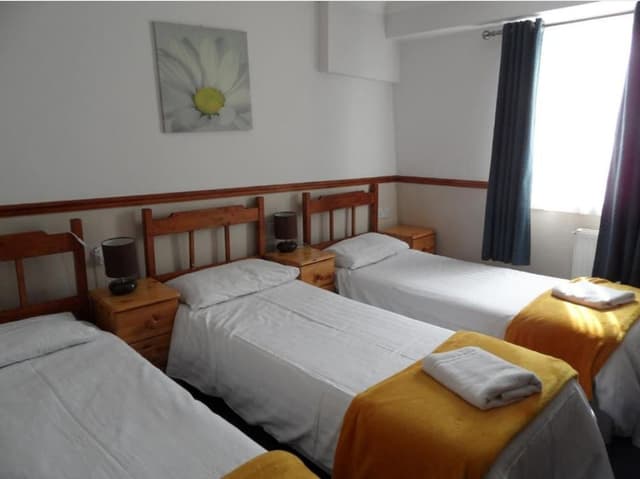 Triple Room, Shared Bathroom