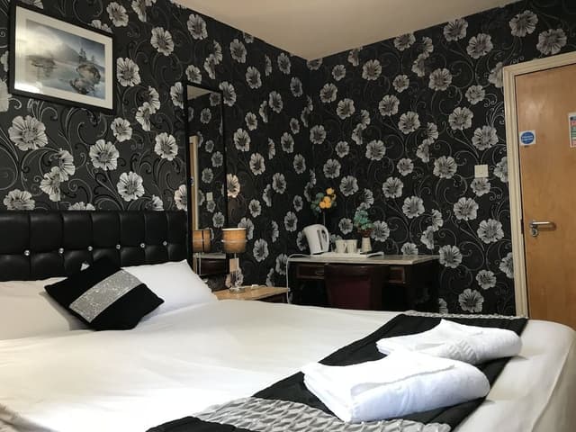 Double Room, Ensuite
