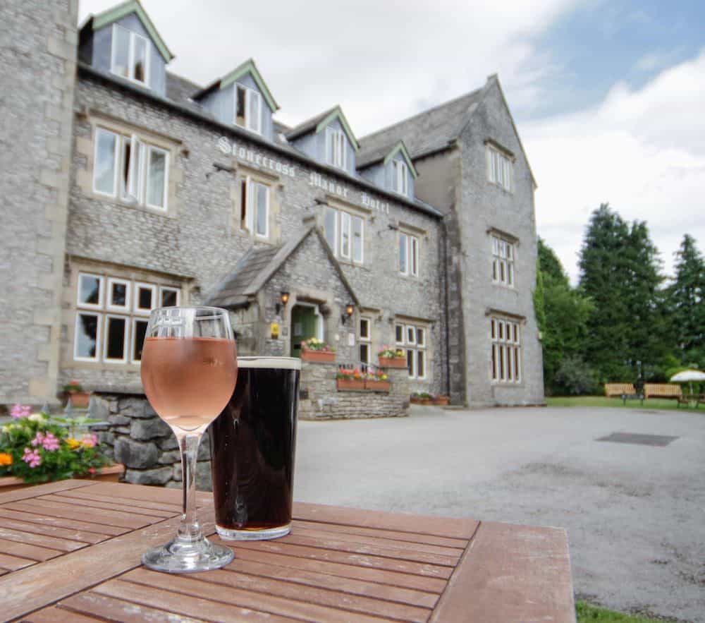 Stonecross Manor Hotel Stonecross Manor Hotel