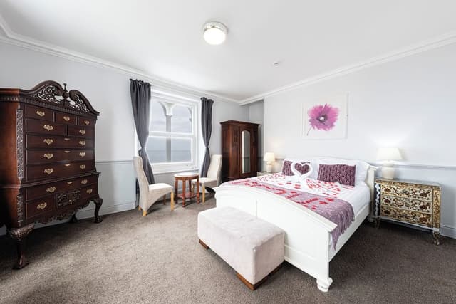 Superior Double Room, Ensuite, Sea View