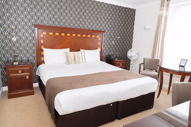 Classic Double Room
