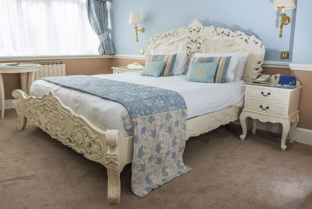 Manor House Superior Room