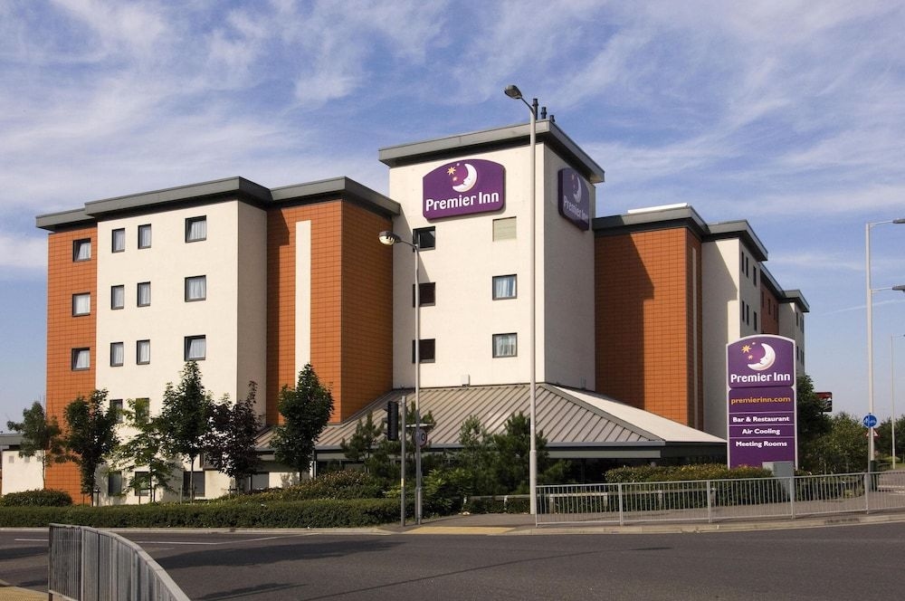 Premier Inn Portsmouth Port Solent1
