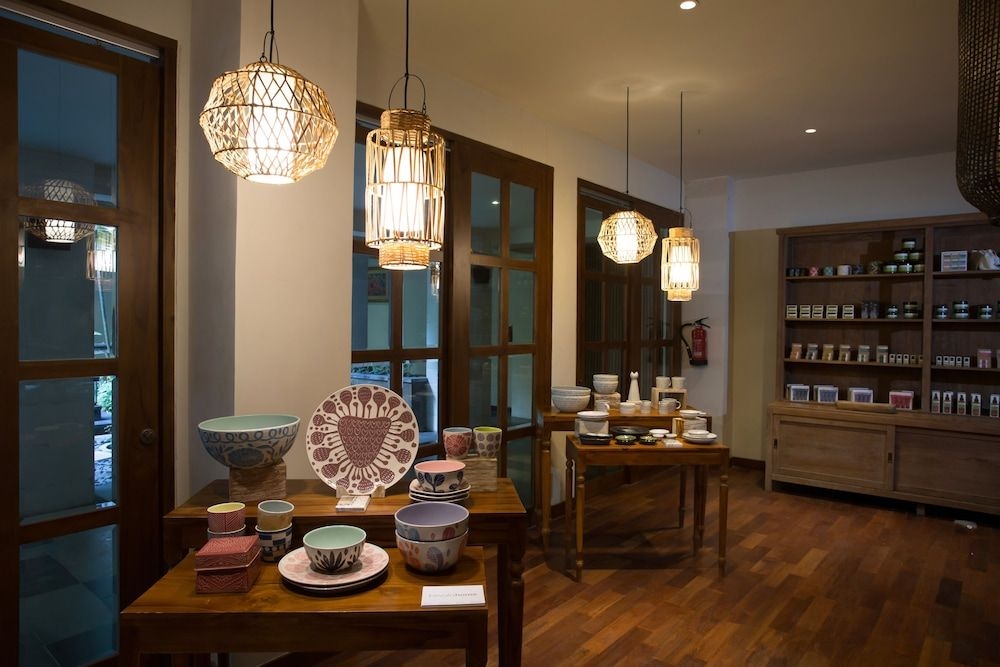 โรงแรมอุบุดวิลเลจ (Ubud Village Hotel)0