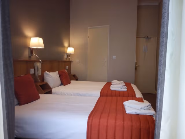 Basic Triple Room