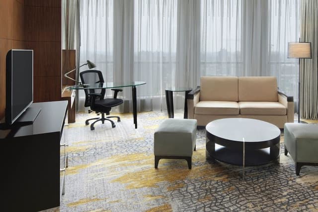 Premier Suite, 1 Bedroom, Garden View