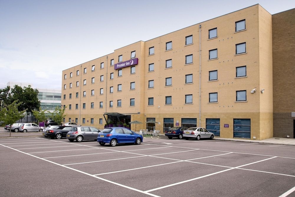 Premier Inn Stevenage Central0