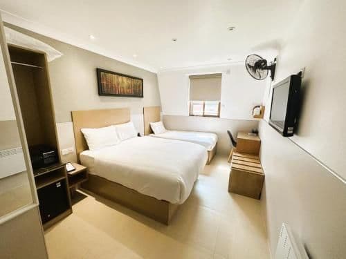 Triple Room