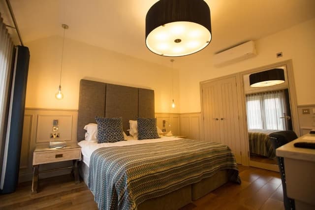 Double Room with Private Bathroom