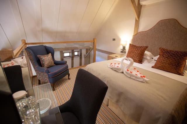 King Suite with Spa Bath