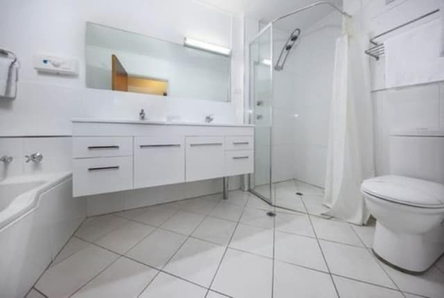 Classic Apartment, 2 Bedrooms, Kitchen