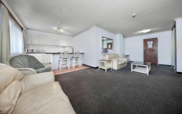 Classic Apartment, 2 Bedrooms, Kitchen