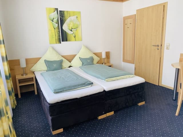 Double Room, Balcony
