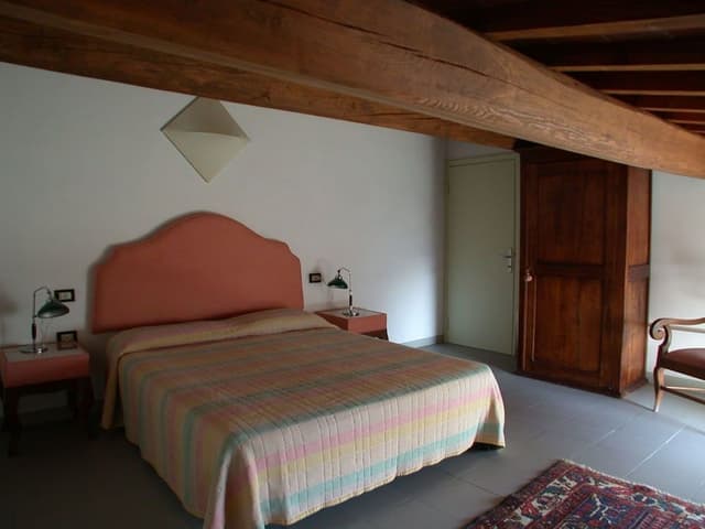 Grand Apartment, 4 Bedrooms, Kitchen, Tower