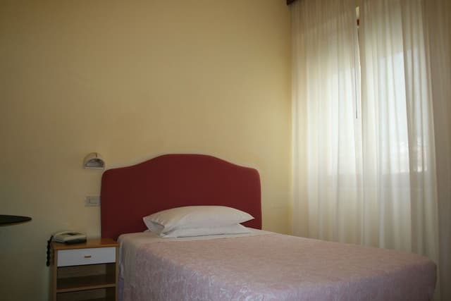 Double Room Single Use