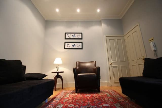 1 Bedroom Apartment (Flat 1)