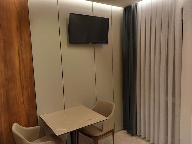 Deluxe Double Room, 1 Queen Bed, Non Smoking, Courtyard View