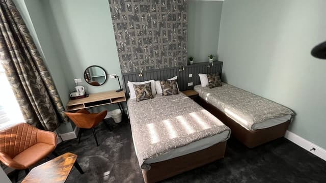 Triple Room, Ensuite (Double and Single Beds)