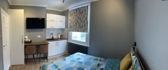 Studio, Ensuite (Studio Suite)