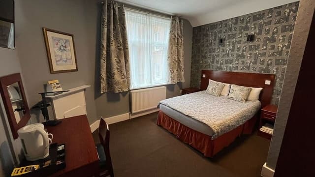 Double Room, Ensuite