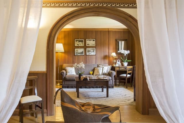 Suite, 1 King Bed