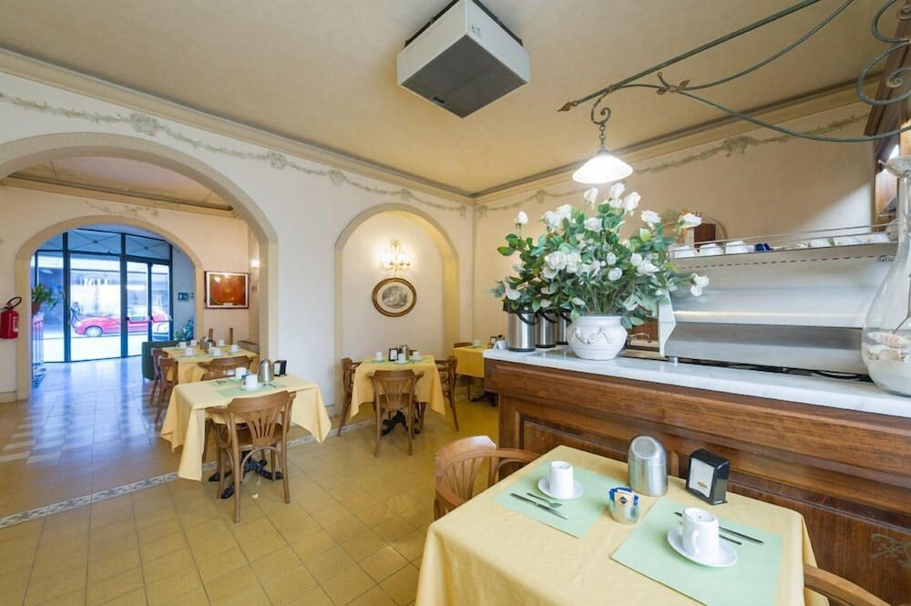 Hotel Moderno1