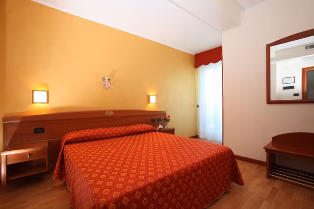 Comfort Double or Twin Room, Partial Sea View (Private Beach Access)