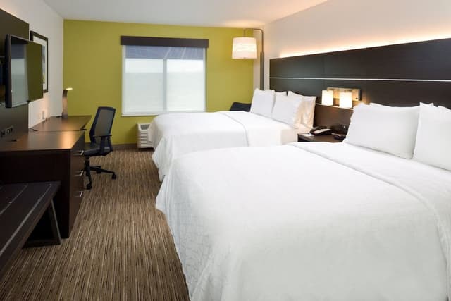 Standard Room, 2 Queen Beds