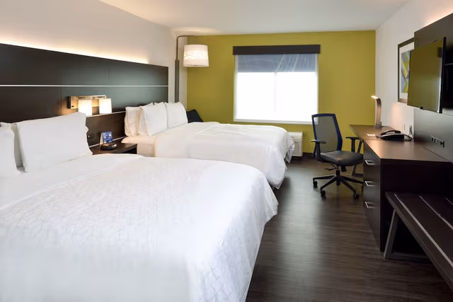 Suite, 2 Queen Beds