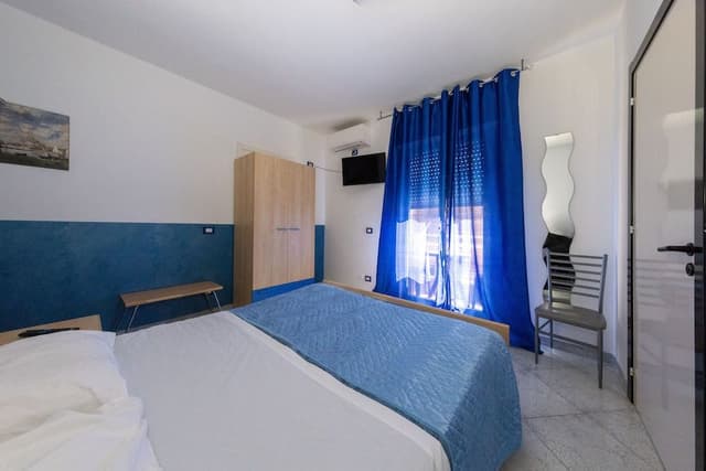 Standard Room, 1 Double Bed (Breakfast)