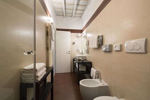 Superior Double Room, 1 King Bed, Ensuite, City View