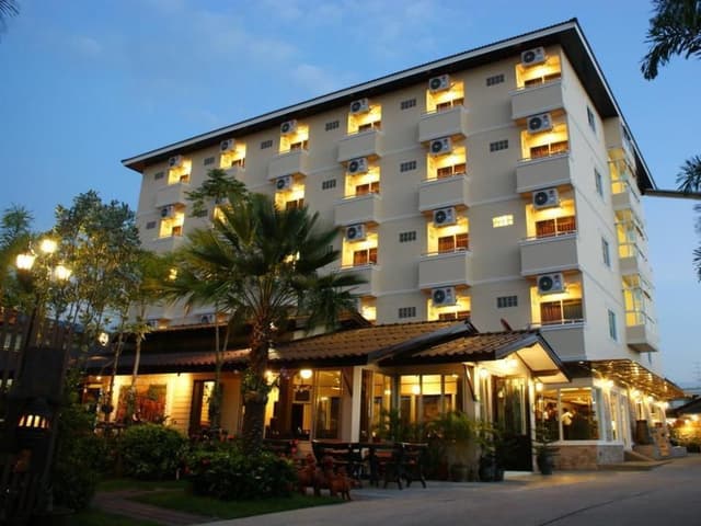 Superior Triple Room