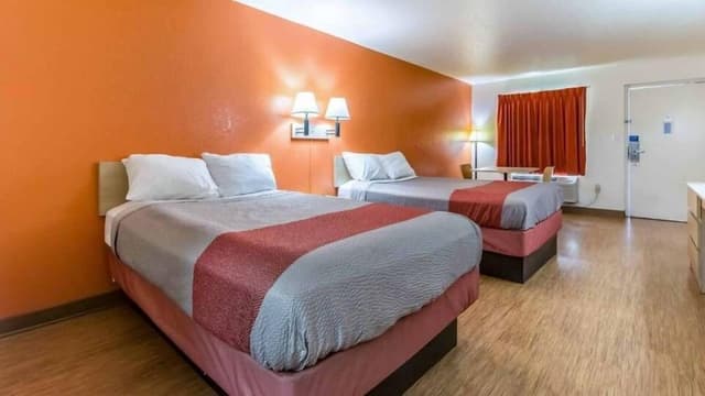 Standard Room, 2 Double Beds, Non Smoking