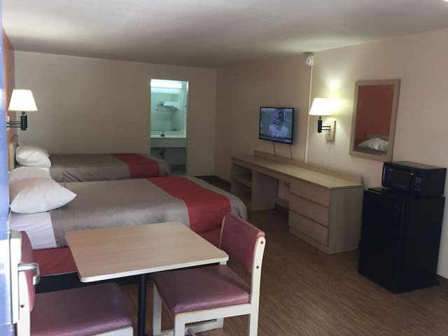 Standard Room, 2 Double Beds, Non Smoking