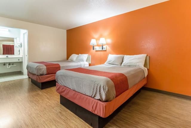 Standard Room, 2 Double Beds, Non Smoking