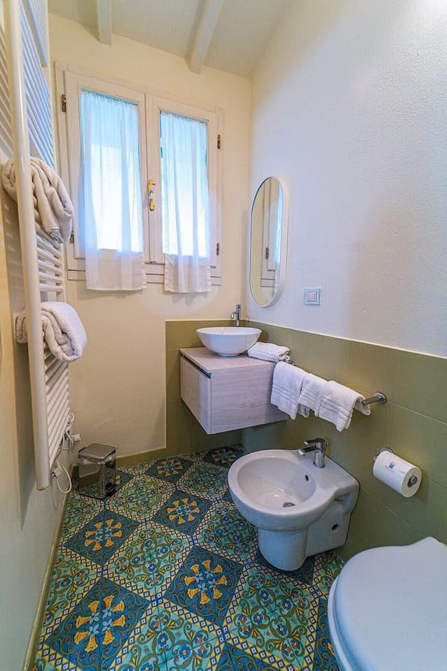 Suite, Garden View, Annex Building