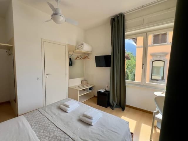 Deluxe Double Room, Lake View
