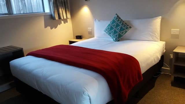 Superior Suite, 1 Bedroom, Kitchenette, Garden Area