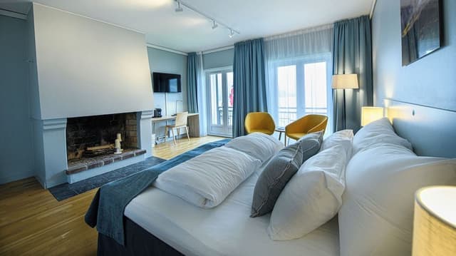 Superior Double Room, Balcony (Fjord view)