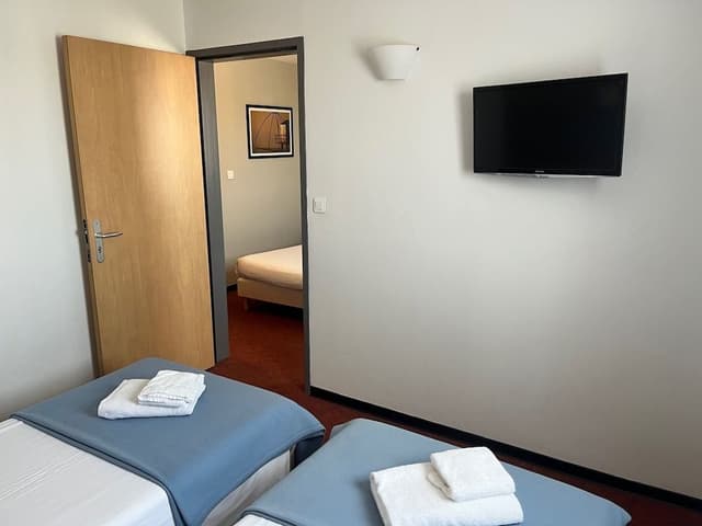 Family Room, 2 Bedrooms