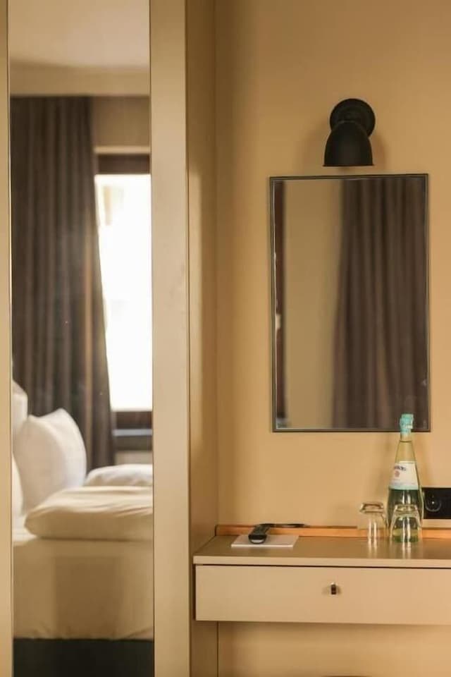 Superior Double Room (Ostseite)