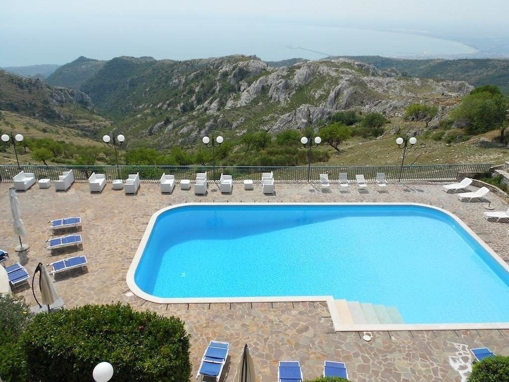Hotel Santangelo2