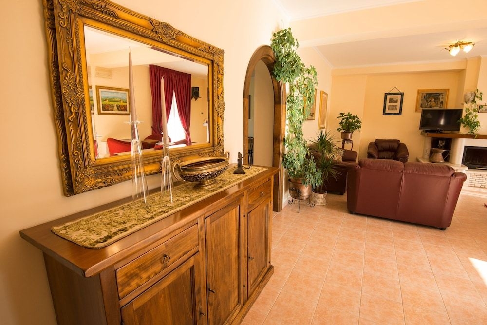 Albergo Della Corte3